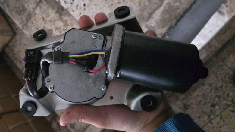 Cam-Silecek-Motoru-Dei_imi-Ne-Kadar-8211-2025-Motor-Fiyat1-ve-0_cilik-Ucreti